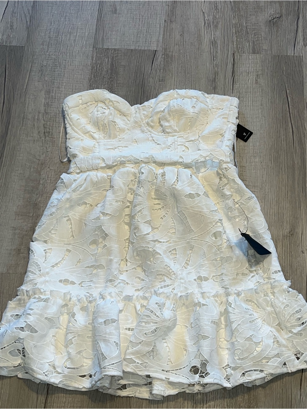 NEW
Crochet Lace Strapless Bustier Mini Dress
Brand new
